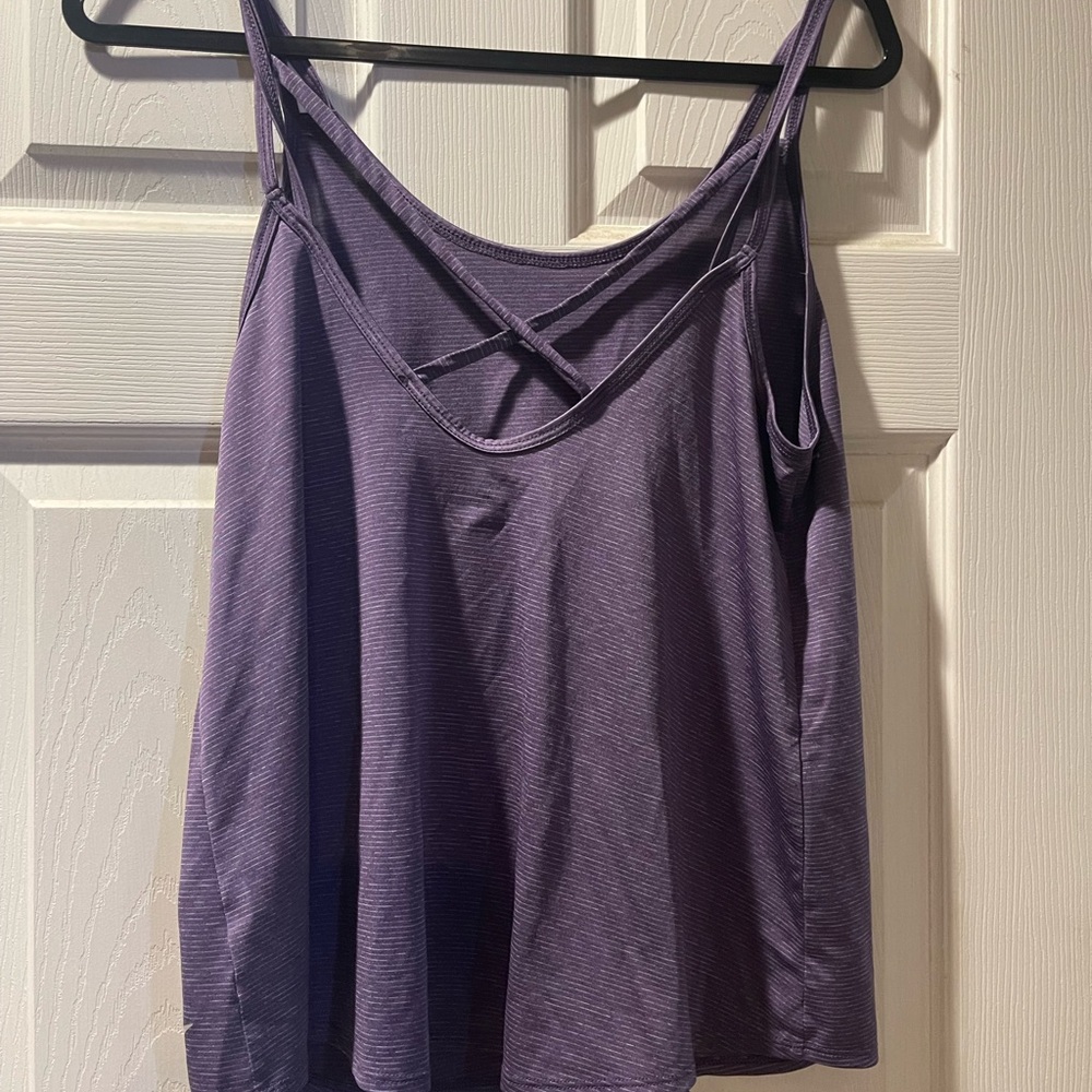 Old Navy Active  Tank Top x3 - Picture 6 of 7